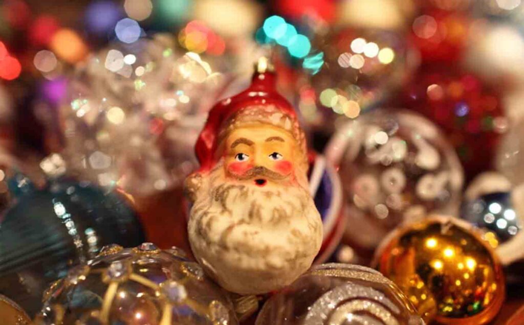 A Look Back at Christmas Traditions